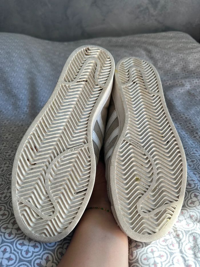 Superstar grise - photo numéro 6