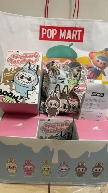 Toffee - Exciting macaron - The monsters - Labubu - Popmart