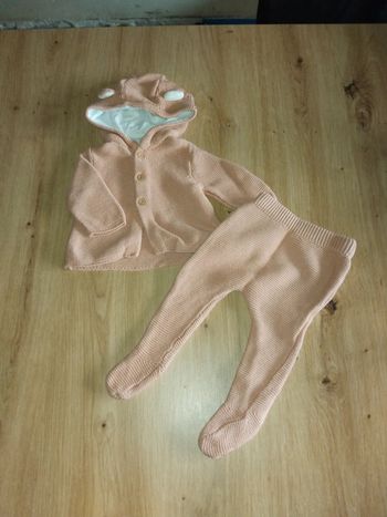 Ensemble Tricoté taille 1 mois