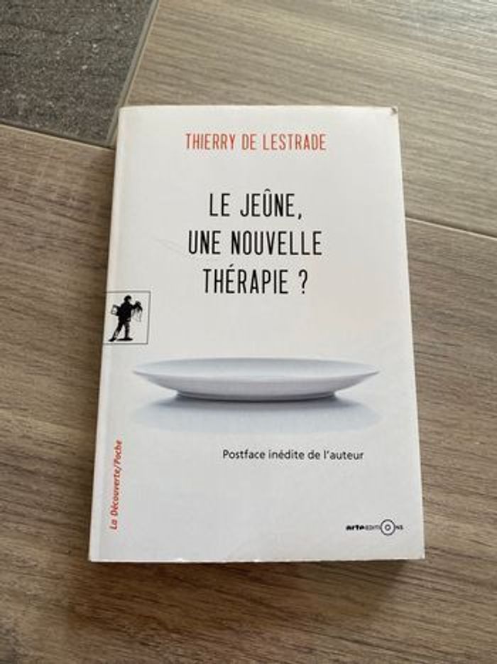 Livre « le jeune une nouvelle thérapie » - photo numéro 1