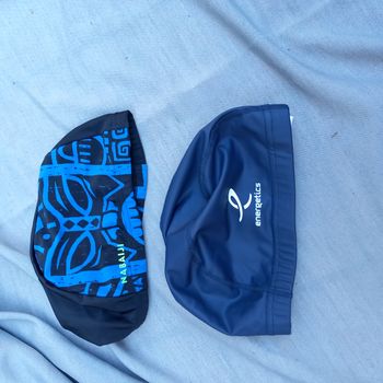Lot 2 bonnets piscine