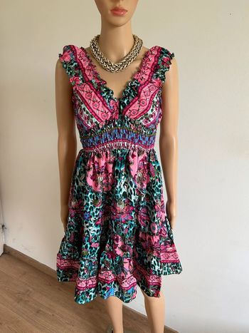 Robe mi longue neuve en soie Trebol taille S