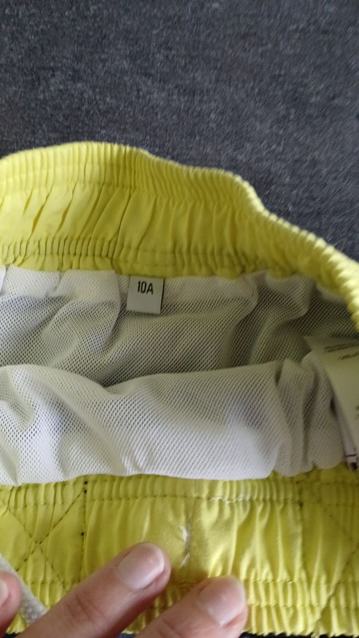 Short T.10ans - photo numéro 4