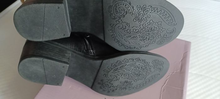 Très jolie mini bottes femme Pointure 38 - photo numéro 7