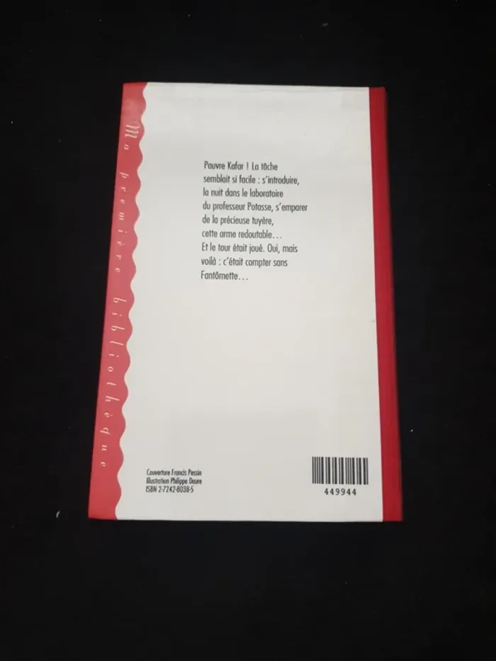Livre "Les exploits de Fantômette" de Georges Chaulet - photo numéro 2