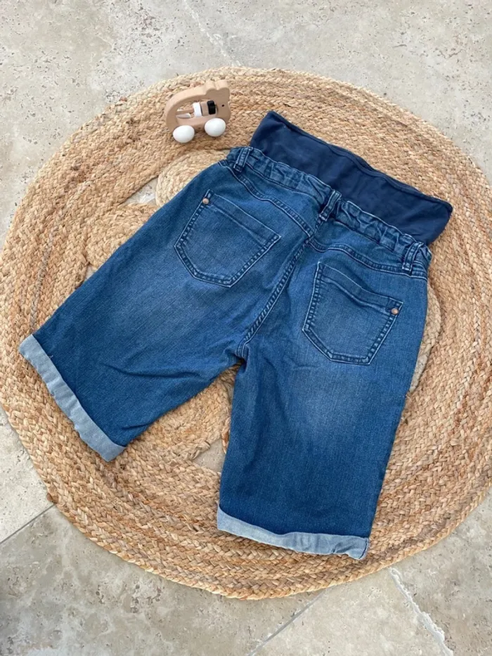 Short jean maternité taille 38 - photo numéro 2