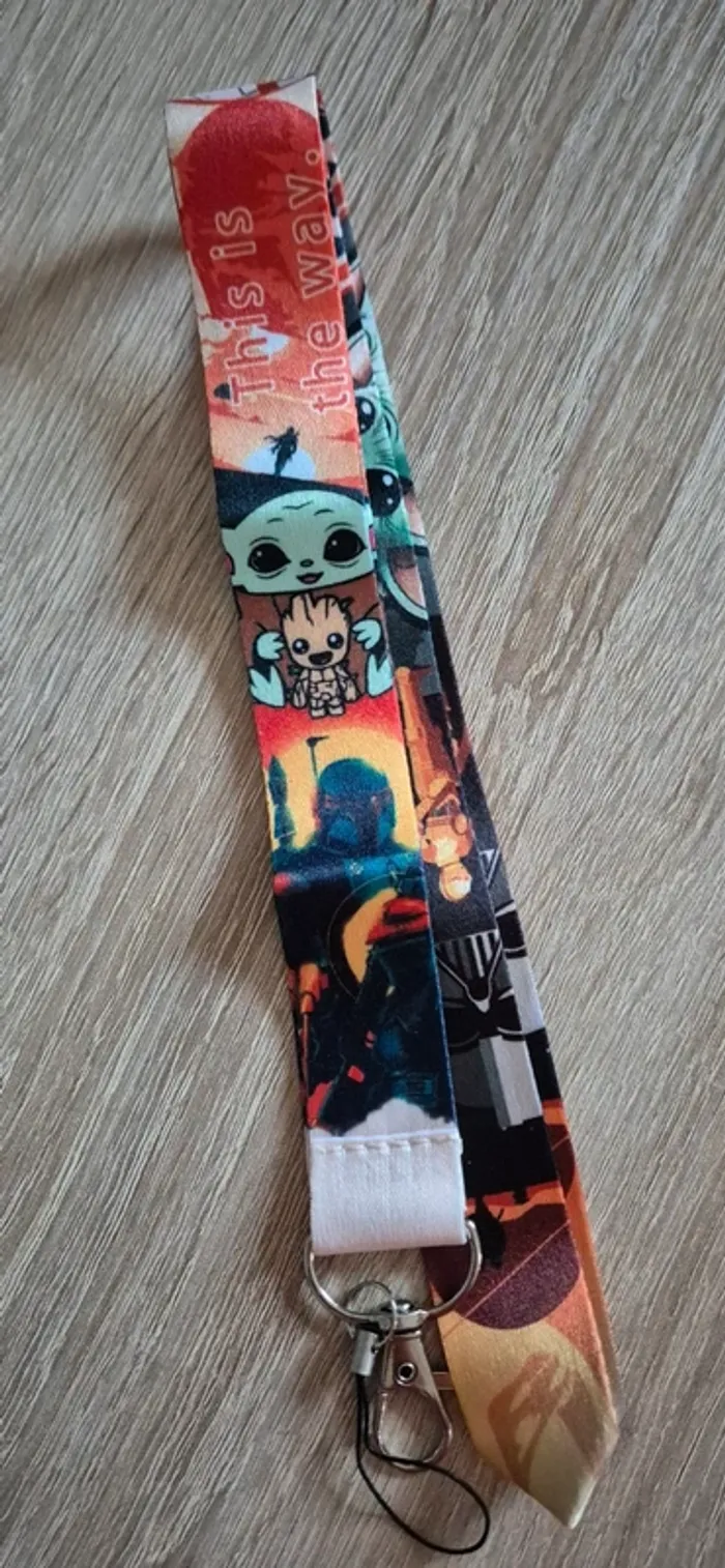 Porte carte d'identité Star Wars avec lanière fantaisie. - photo numéro 3