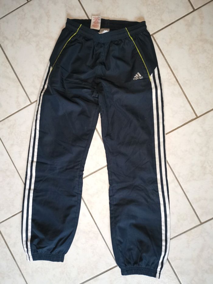 Jogging adidas