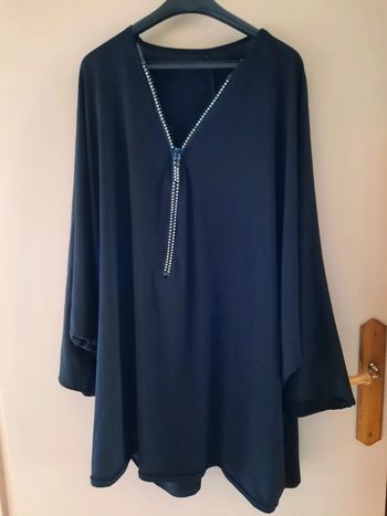 T shirt noir habillé avec fermeture