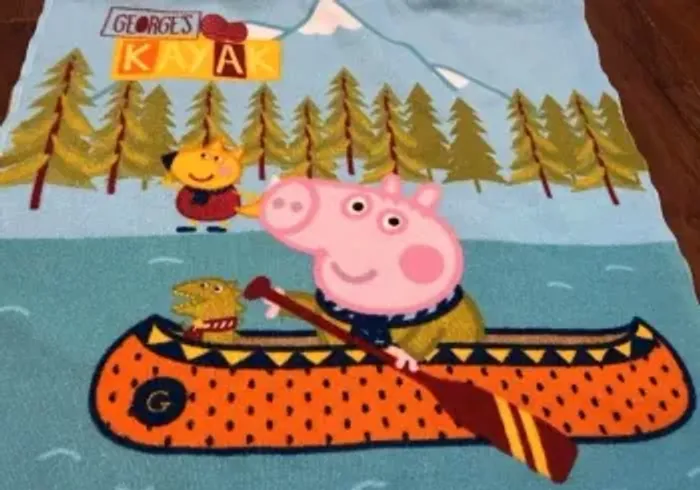 Poncho de bain / mer/ piscine à capuche Peppa Pig. - photo numéro 3