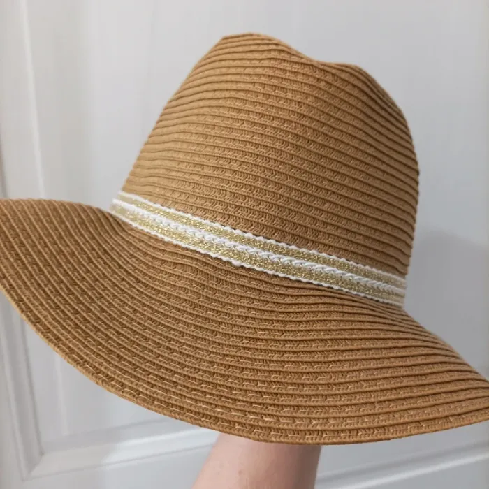 Joli chapeau taille 57 cm - photo numéro 6