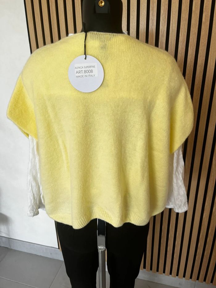 Pull sans manche jaune - photo numéro 4