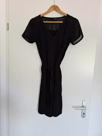 Robe noire