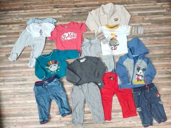 Gros lot vêtements mi-saison garçon 9/12 mois 