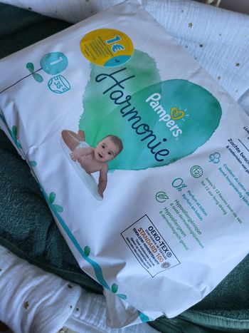 Couches x30 pampers Harmonie taille 1 - Pampers