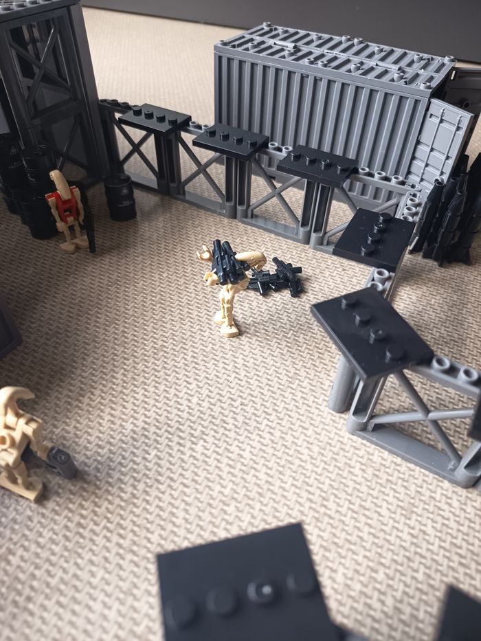 Entrepôt séparatiste droid moc lego - photo numéro 3
