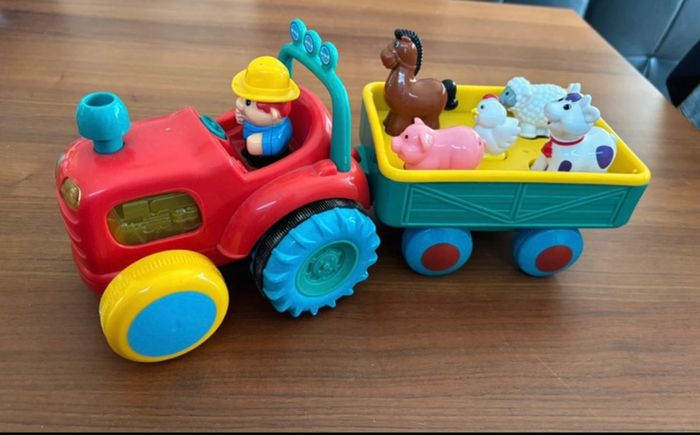 Tracteur de la ferme - photo numéro 3