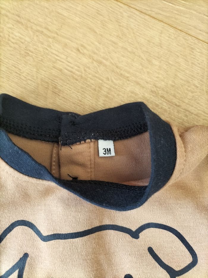 Sweat 3 mois - photo numéro 2