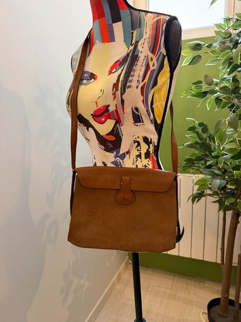 Sac à bandoulière en cuir marron vintage