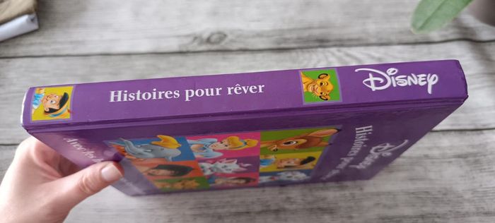 Livre histoires Disney - photo numéro 3