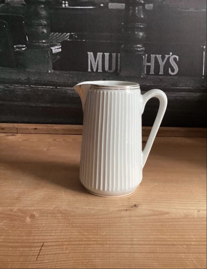 Pot à lait porcelaine luxe