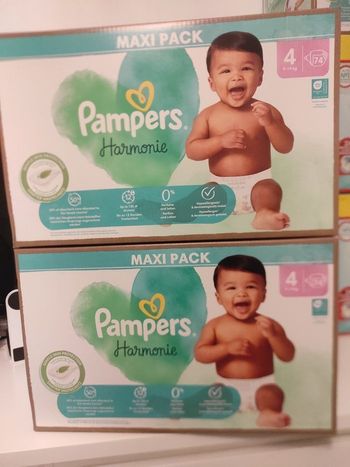 2 cartons Pampers premium taille 4