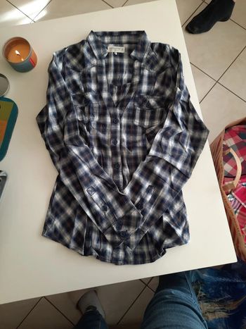 Chemise à carreaux