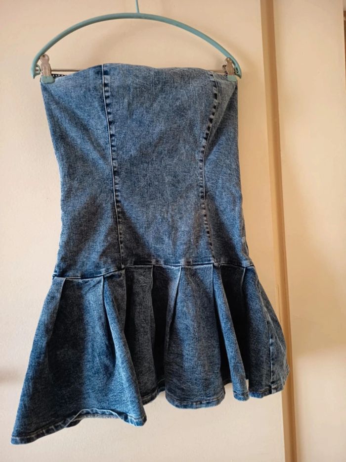Robe jeans bustier . Marque shein