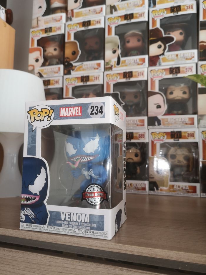 Funko pop Marvel 234 Venom Special edition