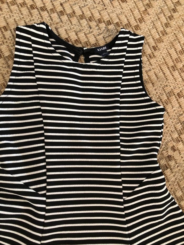 Robe taille 3 ans - photo numéro 3