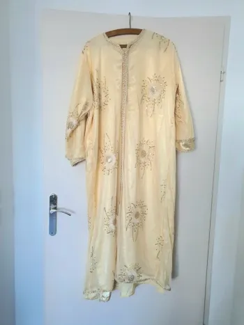 Caftan 2 pièces jaune