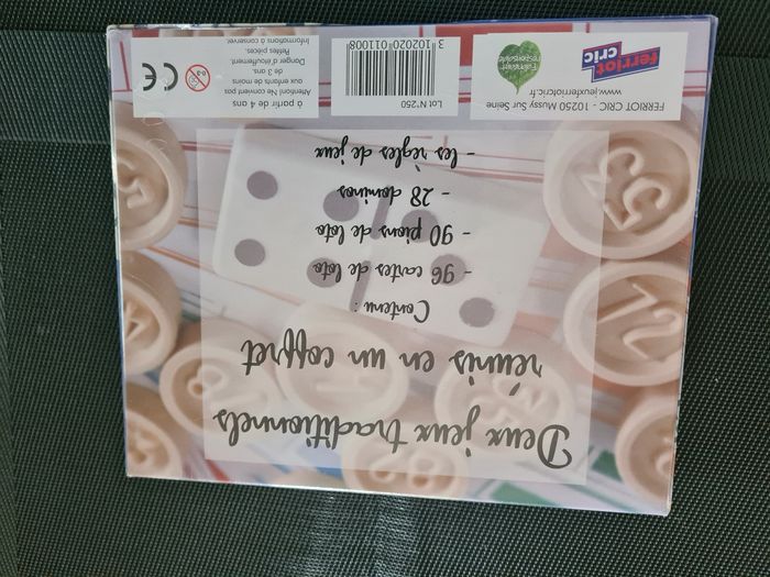 Deux jeux traditionnels  loto et dominos - photo numéro 4