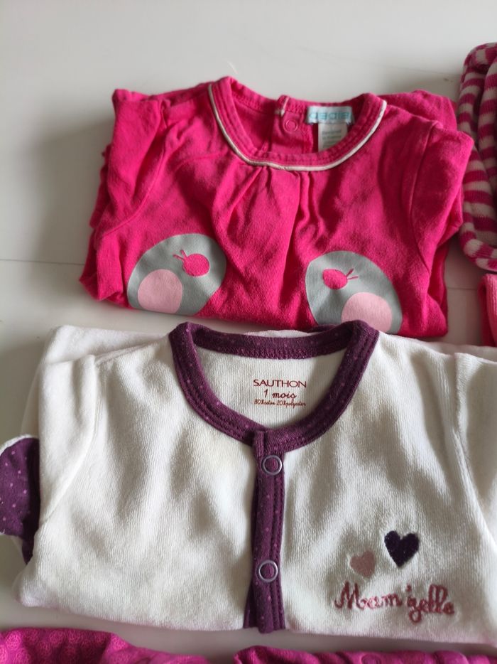 Lot pyjamas 1 mois fille - photo numéro 7