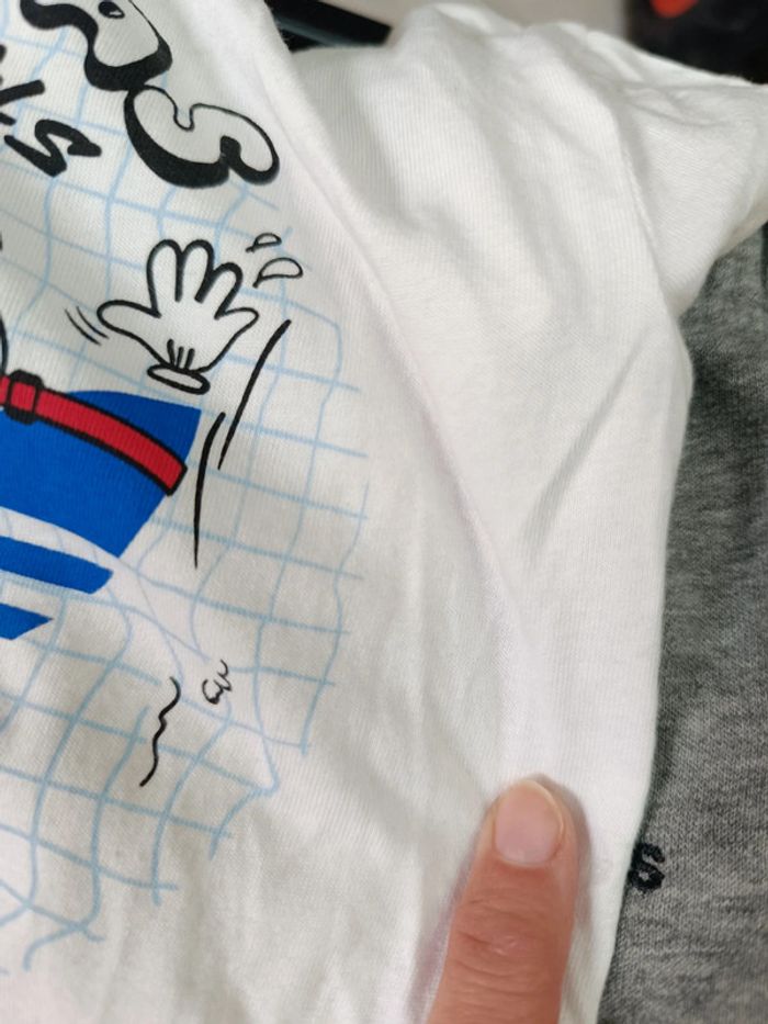 Jogging et tee-shirt Adidas 2 ans - photo numéro 15