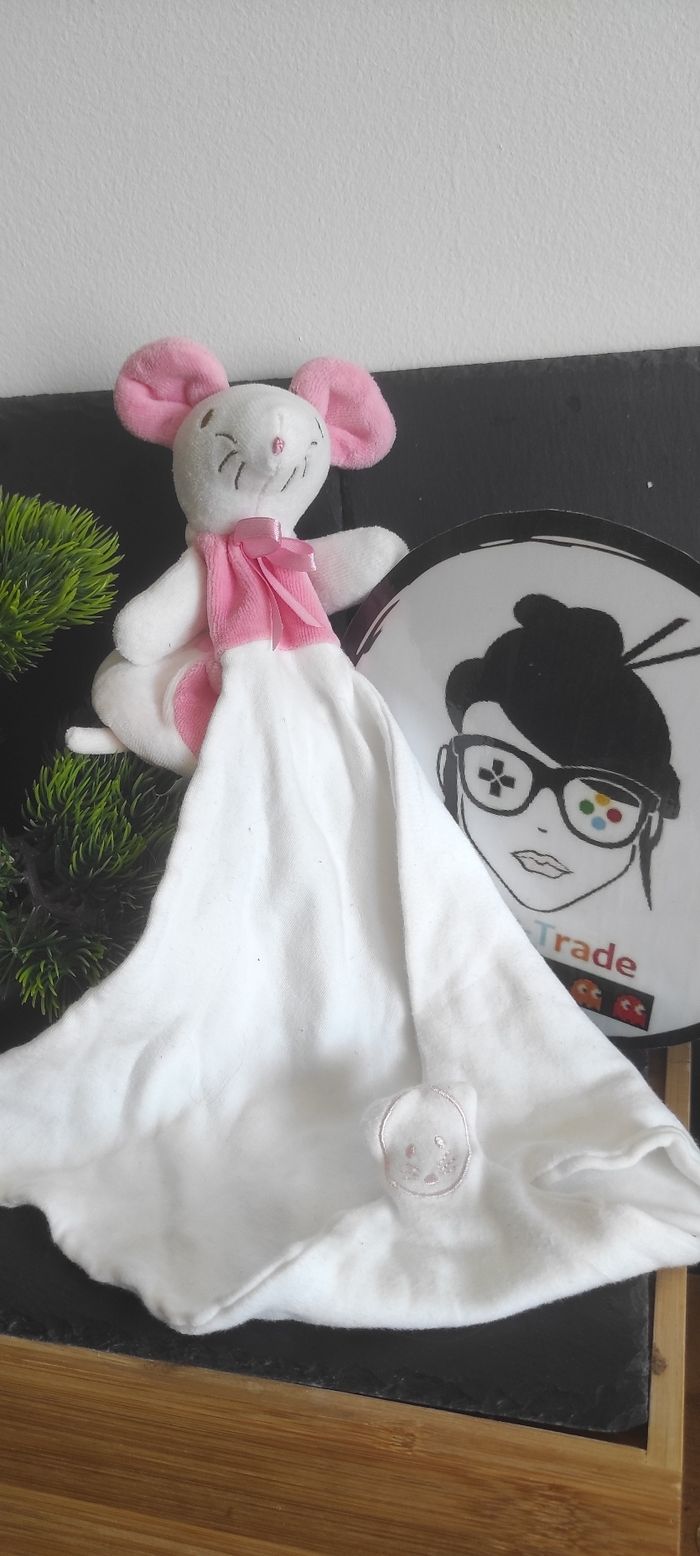 Doudou mouchoir souris Sucre d'orge rose blanc cajou noeud range peluche Velour
