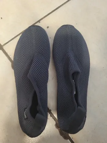 Chaussures de plage taille 36/37, decathlon