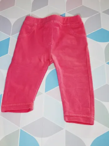 D3929 - jegging fille 3 mois
