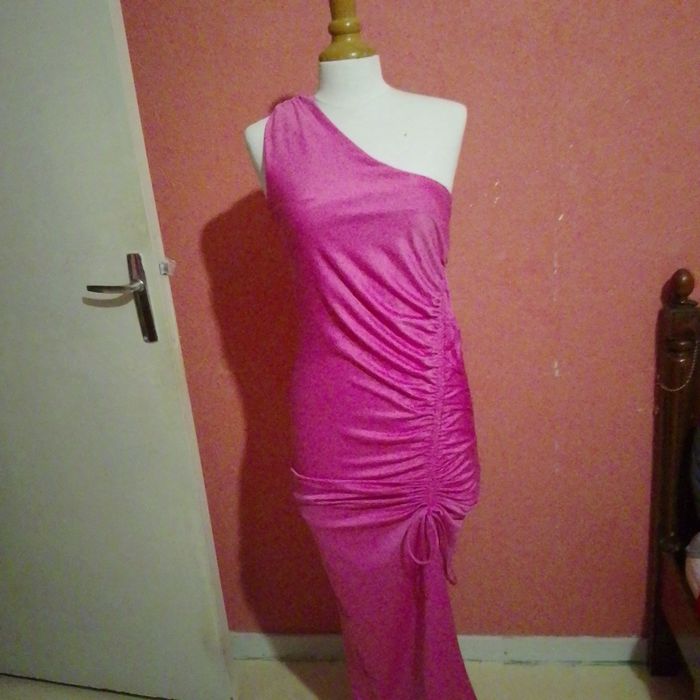 Robe de soirée - photo numéro 2