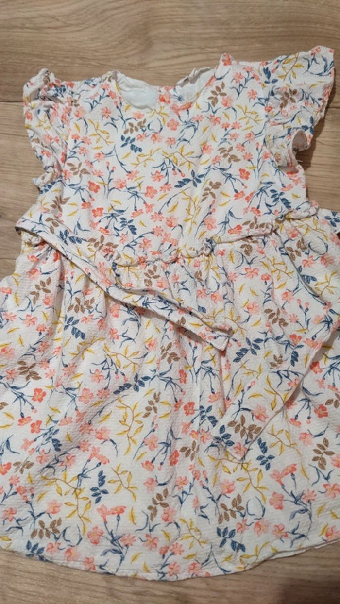 Robe fleurie légère 18 Mois - photo numéro 2