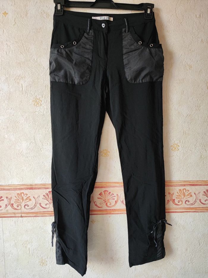 Pantalon noir et gris