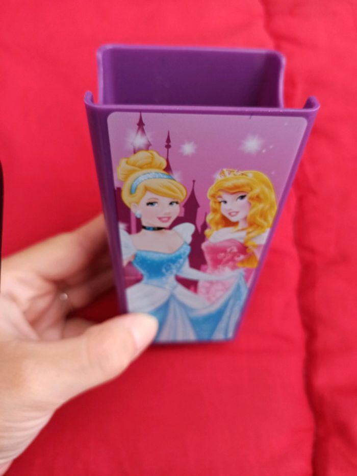 Pot à crayon princesses - photo numéro 2