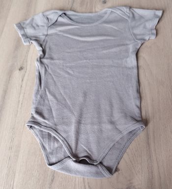 Body manches courtes