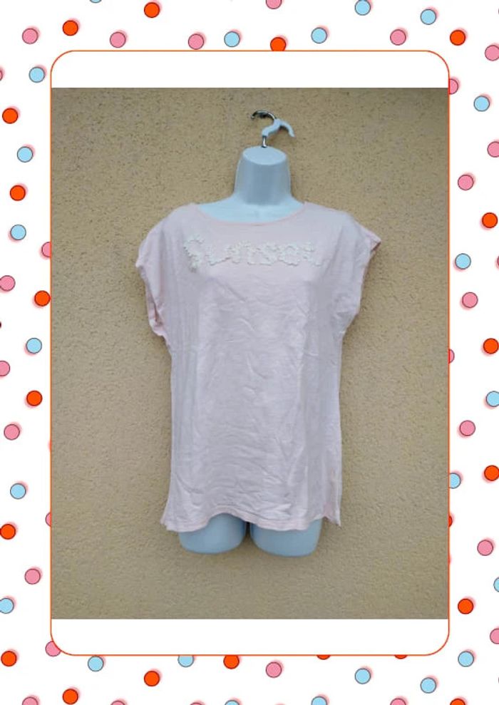 T shirt rose Etam.