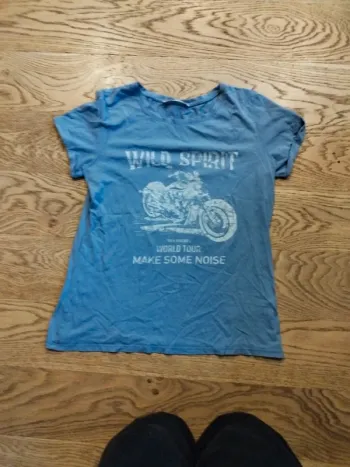 T-shirt S