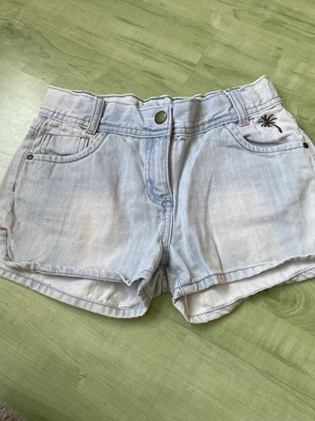 Short 10 ans 