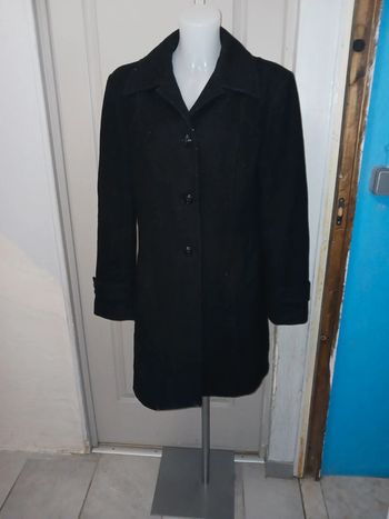 Manteau noir taille 44