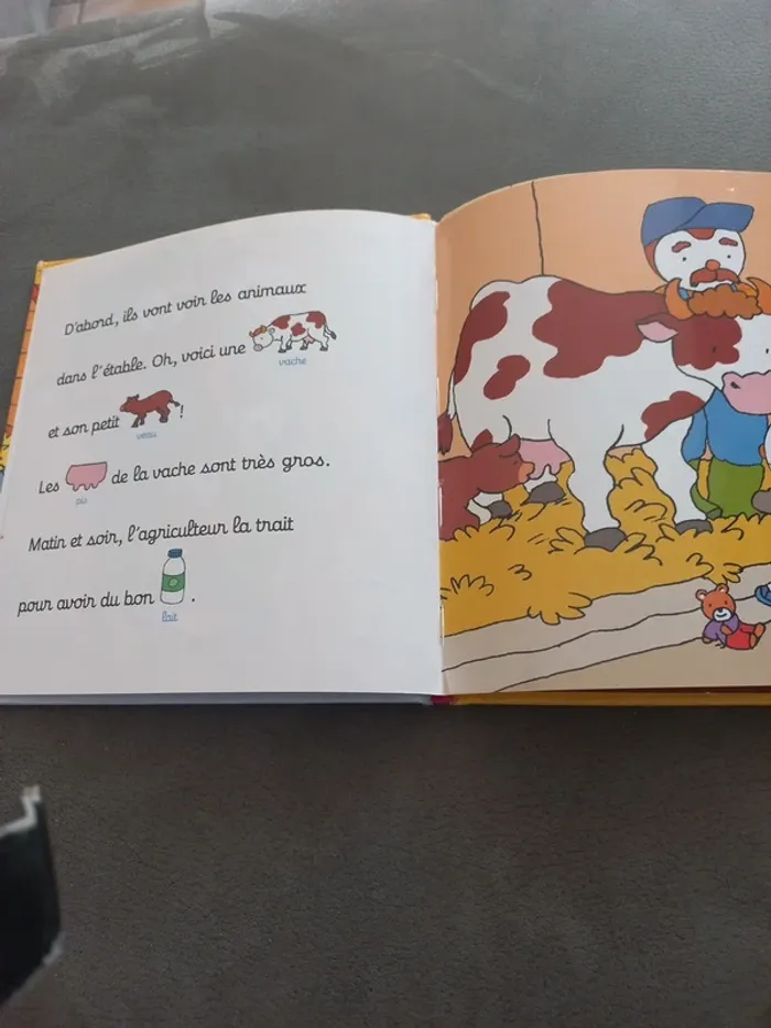 Livre t'choupi tchoupi à la ferme - photo numéro 2