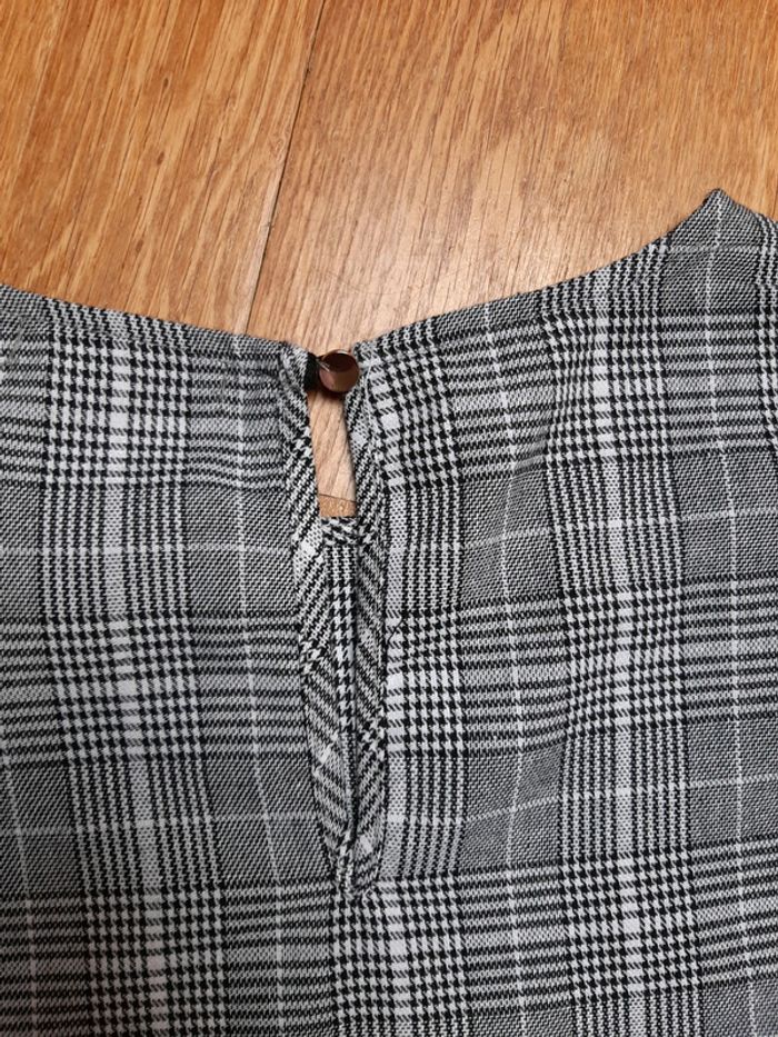 Robe droite - photo numéro 4