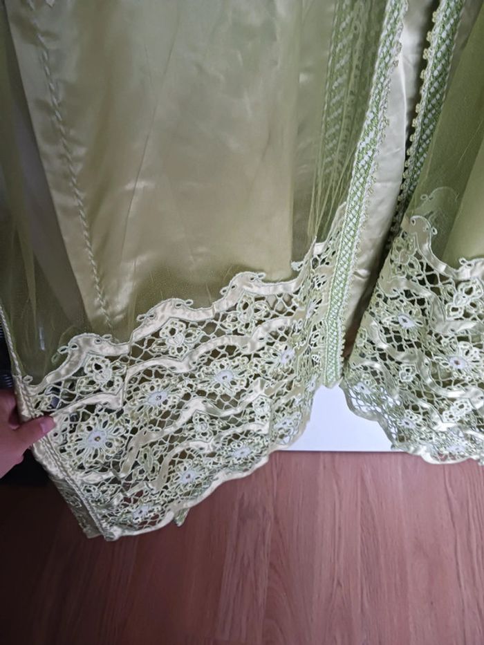 Caftan vert ouvragé taille XL - photo numéro 4
