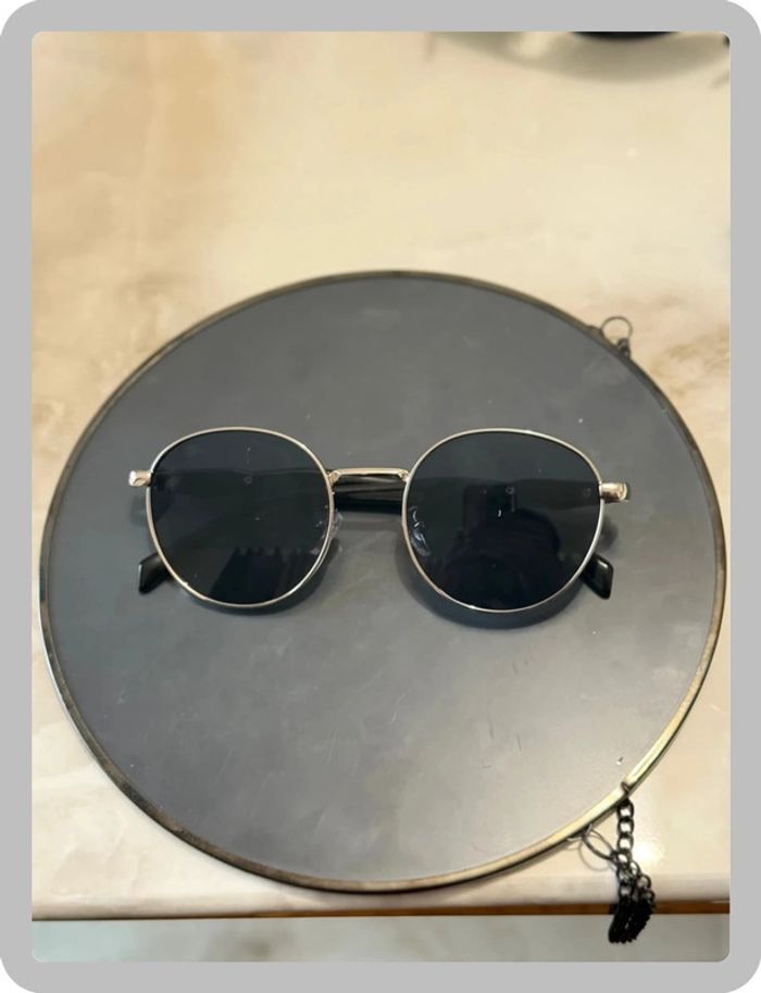 Lunette de soleil ronde